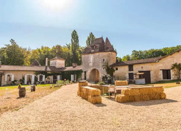 Domaine de La Vallade, Château / Domaine, Saint-aulaye, Nouvelle-Aquitaine, France