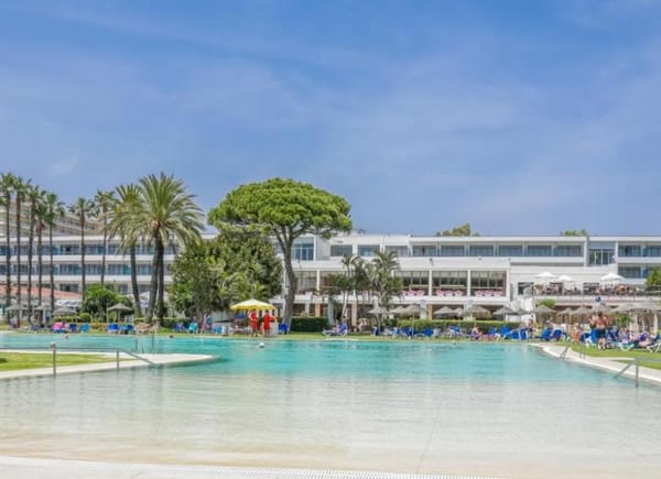 Sol Marbella Estepona · Atalaya Park, Hôtel 4*, Estepona,-Málaga, Espagne