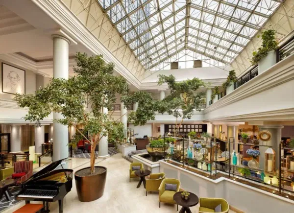 Hyatt Regency Birmingham, Hôtel 4*