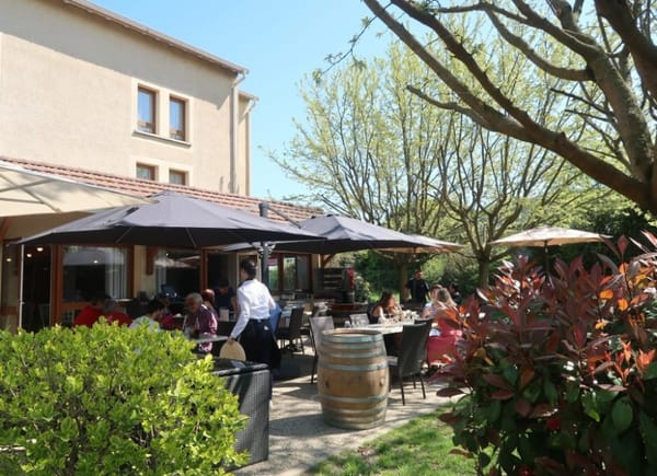 HOTEL LYON NORD MASSIEUX GENAY, Hôtel 3*, France