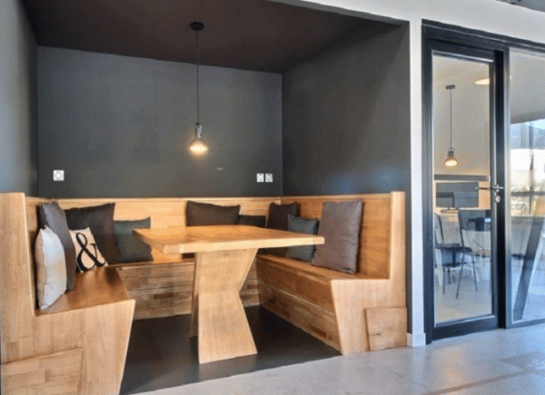 BURO Club Ajaccio, Centre d'affaires, France