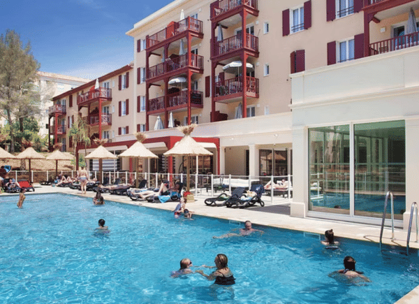 Résidence Prestige Odalys Les Canissons, Hôtel 4*, Cavalaire-sur-Mer, France