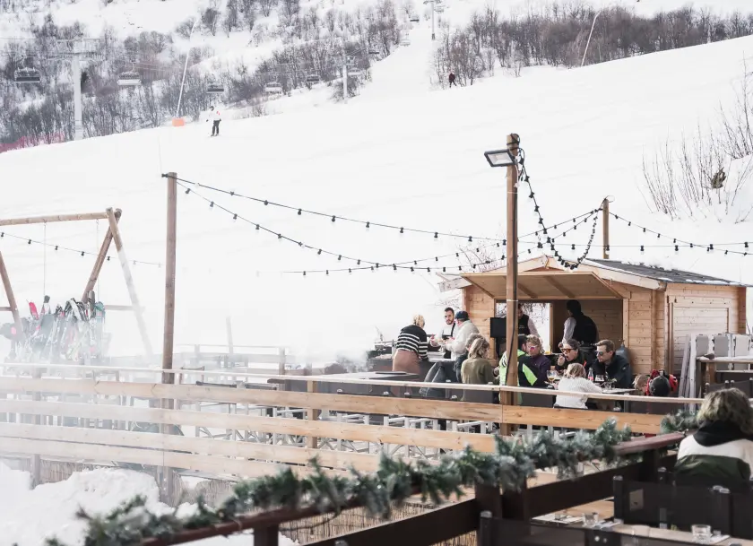 Les Cèdres Hôtel Restaurant & Spa, Hôtel 3*, Saint Sorlin d'Arves, Auvergne-Rhône-Alpes, France