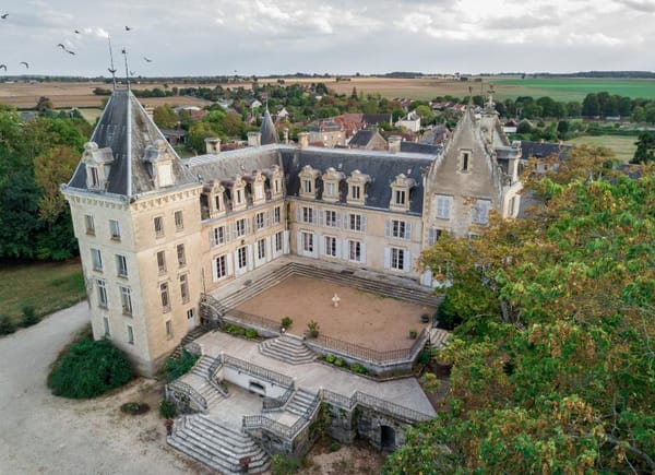 Chateau de Blet, Château / Domaine, France