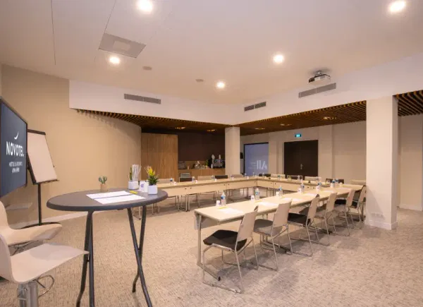 Novotel Nimes, Hôtel 4*, Nîmes, Occitanie, France