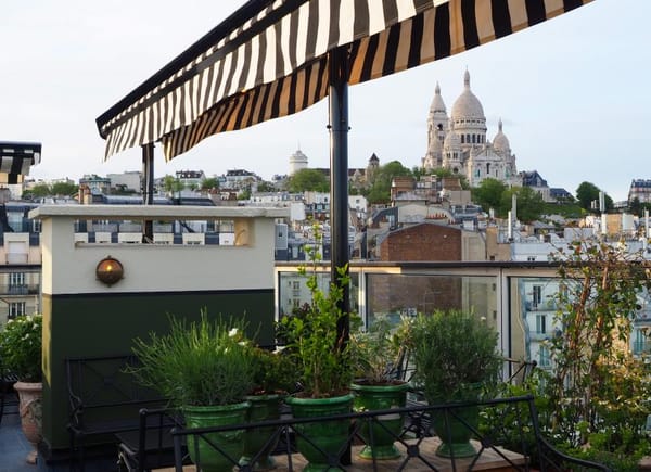 Le Bar sur le Toit, Hôtel 4*, Paris, Île-de-France, France