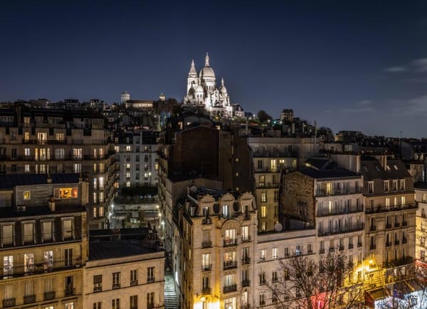 Le Bar sur le Toit, Hôtel 4*, Paris, Île-de-France, France