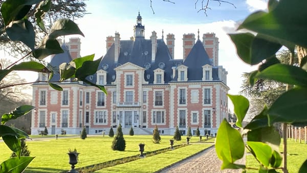 Le Chateau, Château / Domaine, NAINVILLE-LES-ROCHES, France