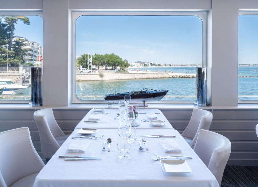 Vue Mer Le Pouliguen, Restaurant, Le-Pouliguen, France
