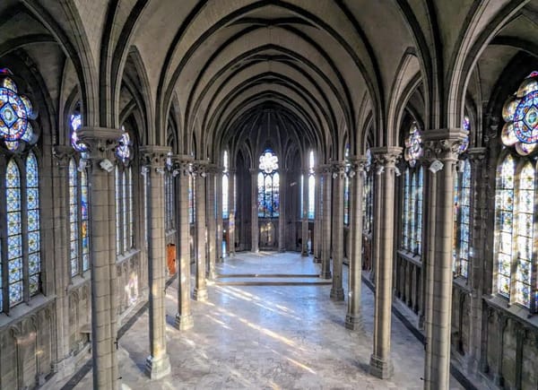 Grande chapelle dans un ancien couvent, Autre, Paris, Île-de-France, France