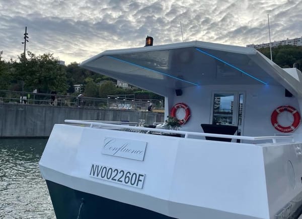 BATEAU CONFLUENCE, Bateau Naviguant, Lyon, Auvergne-Rhône-Alpes, France