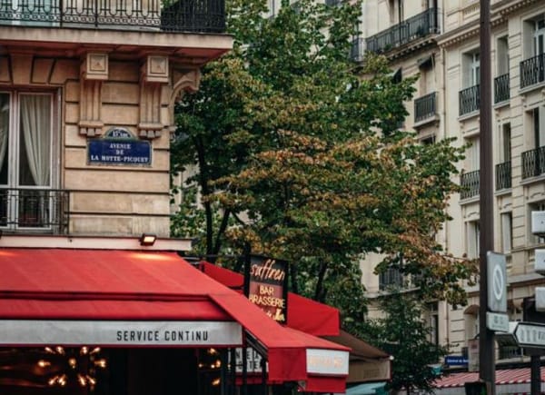 Le Suffren, Restaurant, Paris, Île-de-France, France