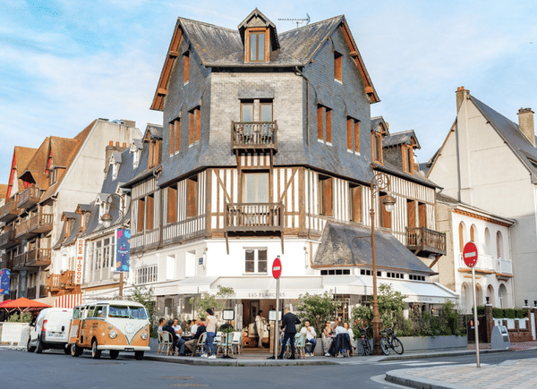 Les Planches, Restaurant, Deauville, Normandie, France