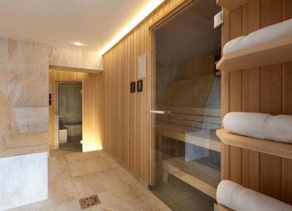 Brit Hotel & Spa Colmar East, Hôtel 3*, Bischwihr, France