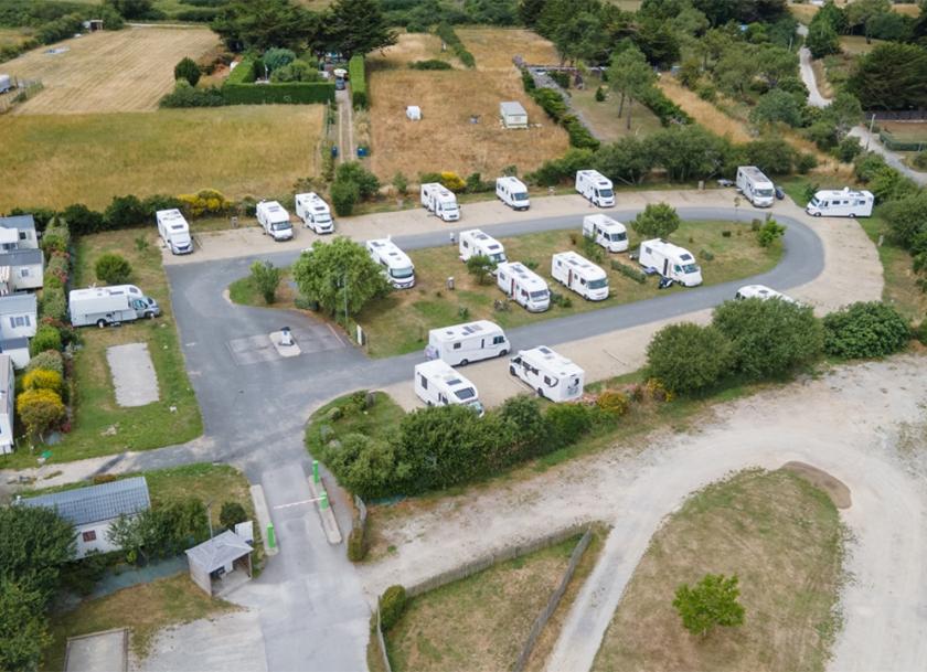 Camping Eden Villages La Pointe Saint-Gildas, Village Vacance, Préfailles, France