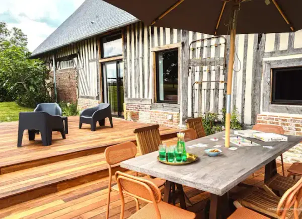 La Grange « The Basswood », Ferme / Gite, Le-Mesnil-Simon, France