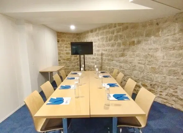 BAYA MONCEAU, Centre d'affaires, Paris, Île-de-France, France