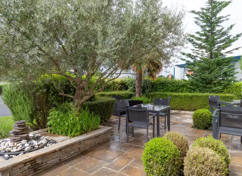 BRIT HOTEL SAUMUR, Hôtel 3*, Distré, France