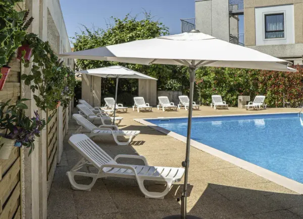 HOTEL MERCURE NIORT MARAIS POITEVIN, Hôtel 4*, Niort, Nouvelle-Aquitaine, France