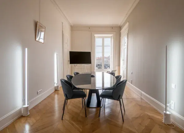 Inoven - Appartement haussmannien vue Fourvière, Salle de réunion, Lyon, Auvergne-Rhône-Alpes, France