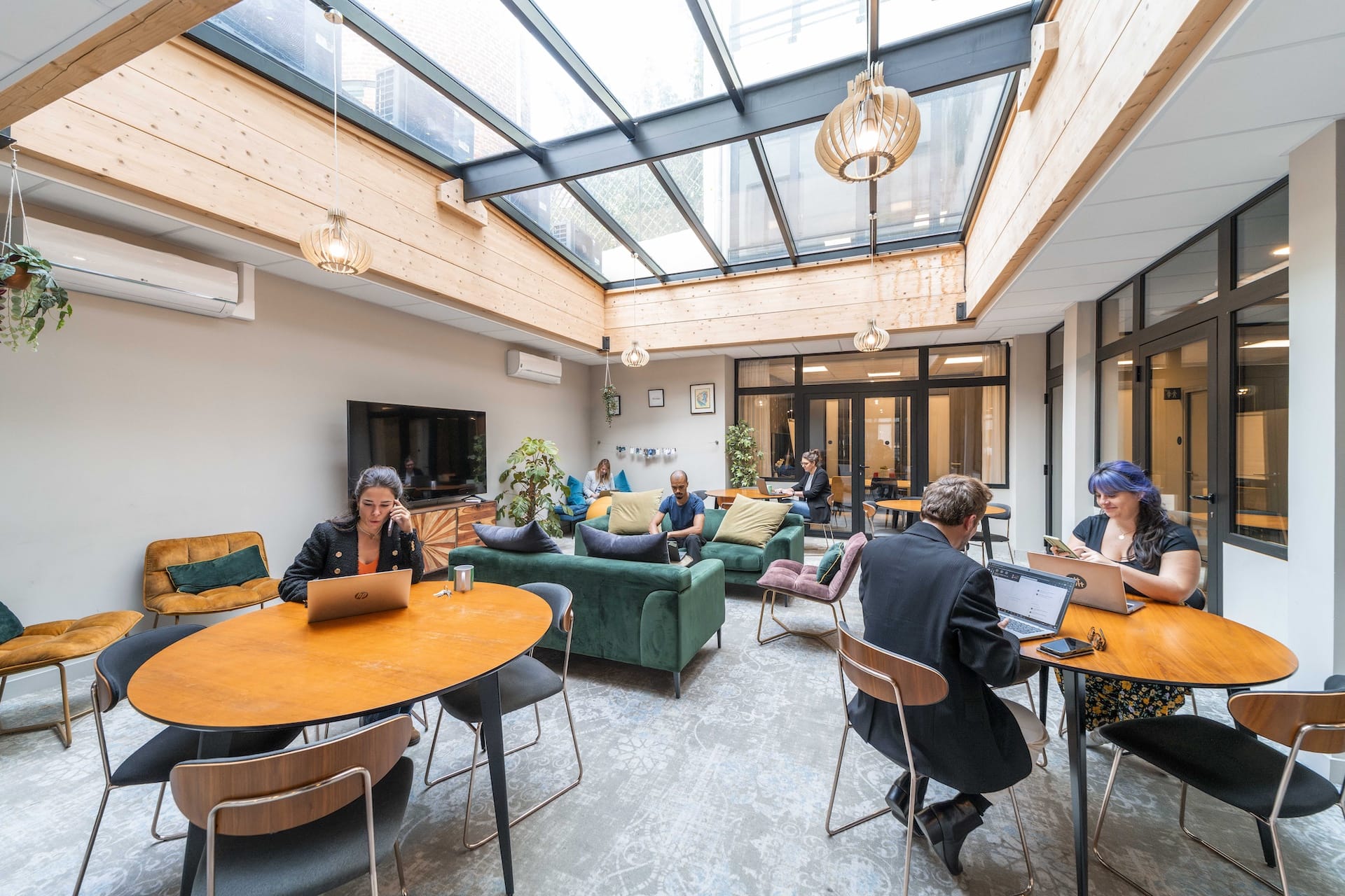 MITWIT Lille Grand Place, Centre d'affaires, France