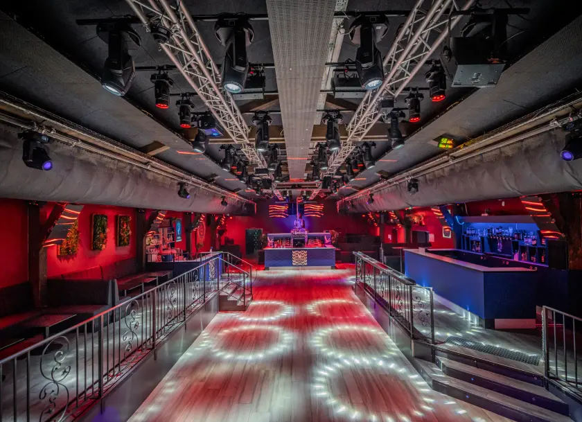 Complexe le quai - Bokao's, Bar / Boite, Avignon, Provence-Alpes-Côte d'Azur, France