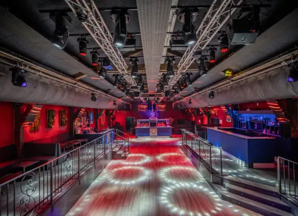Complexe le quai - Bokao's, Bar / Boite, Avignon, Provence-Alpes-Côte d'Azur, France