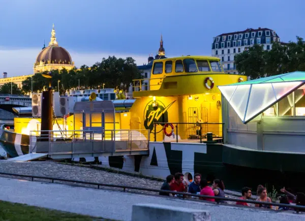 Café Oz Lyon, Barge, Lyon, Auvergne-Rhône-Alpes, France