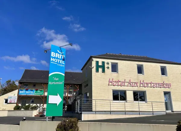 BRIT HOTEL LANNION / PERROS, Hôtel 2*, Lannion, Bretagne, France