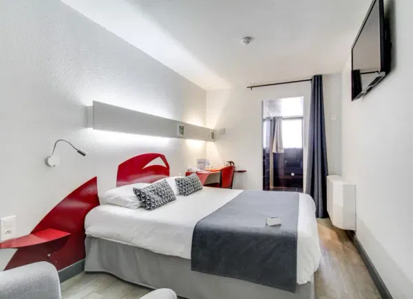 BRIT HOTEL PERPIGNAN - Porte D'Espagne, Hôtel 3*, Perpignan, Occitanie, France