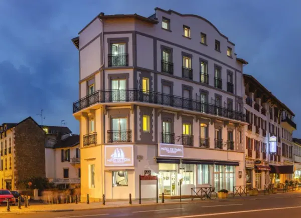 BRIT HOTEL SAINT JEAN DE LUZ - De Paris, Hôtel 2*, Saint-Jean-de-Luz, Nouvelle-Aquitaine, France