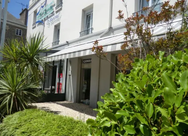 BRIT HOTEL SAINT MALO Le Surcouf, Hôtel 3*, Saint-Malo, Bretagne, France