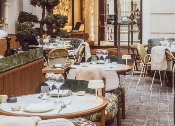 Midô Paris, Restaurant, Paris, Île-de-France, France