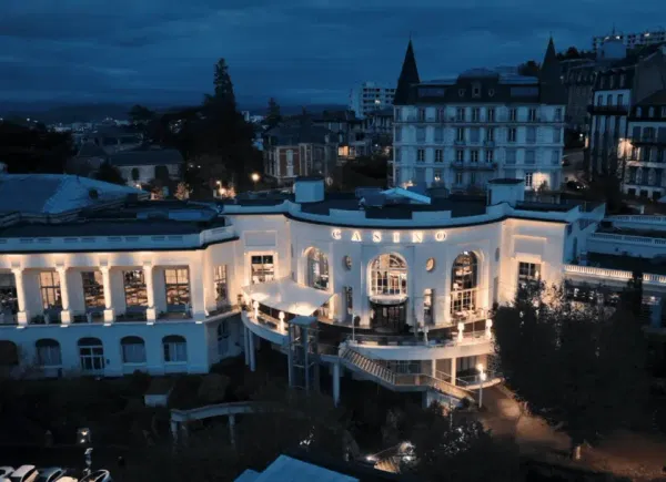 Casino Royat, Casino, Chamalières, Auvergne-Rhône-Alpes, France