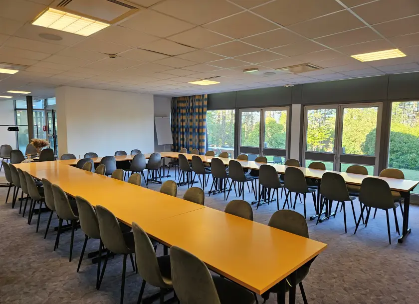 Sowell Hôtels Ardèche, Hôtel 3*, Grospierres, Auvergne-Rhône-Alpes, France
