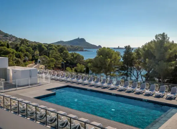 Sowell Hôtels La Plage ****, Hôtel 4*, Saint-raphaël, Provence-Alpes-Côte d'Azur, France