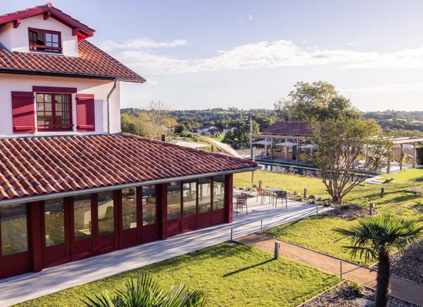 Hôtel INDARRA, Hôtel 3*, Arbonne, Nouvelle-Aquitaine, France