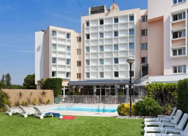 B&B Marseille Bonneveine, Hôtel 3*, Marseille, Provence-Alpes-Côte d'Azur, France