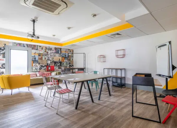 B&B Marseille Bonneveine, Hôtel 3*, Marseille, Provence-Alpes-Côte d'Azur, France