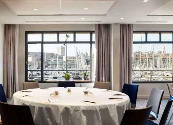 Radisson Blu Hôtel Marseille Vieux Port ****, Hôtel 4*, Marseille, Provence-Alpes-Côte d'Azur, France