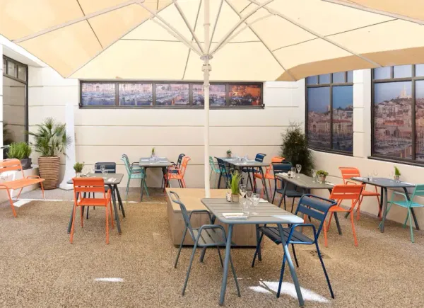 Radisson Blu Hôtel Marseille Vieux Port ****, Hôtel 4*, Marseille, Provence-Alpes-Côte d'Azur, France