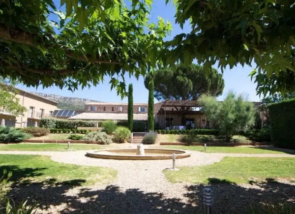 Mercure Aix-en-Provence Sainte-Victoire ****, Restaurant, Châteauneuf-le-rouge, Provence-Alpes-Côte d'Azur, France