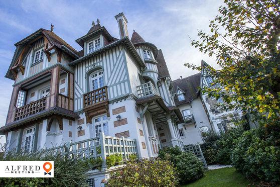 Augeval Hôtel Deauville ***, Château / Domaine, France