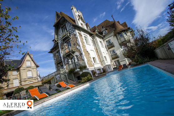 Augeval Hôtel Deauville ***, Château / Domaine, France