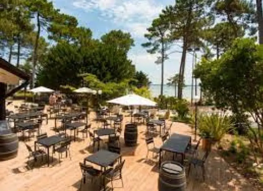 Slow Village Biscarosse Lac, Salle de réception / Espace événementiel, France