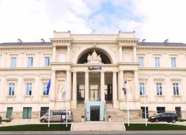 Radisson Blu Hôtel Nantes ****, Hôtel 4*, Nantes, Pays de la Loire, France