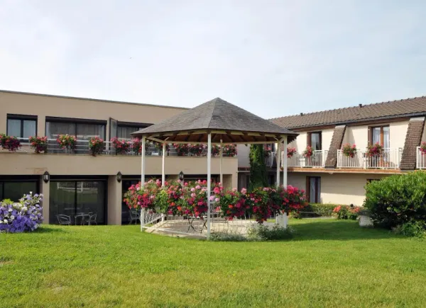 Hostellerie du Mont Aime ***, Hôtel 3*, Bergères-lès-vertus, Grand Est, France