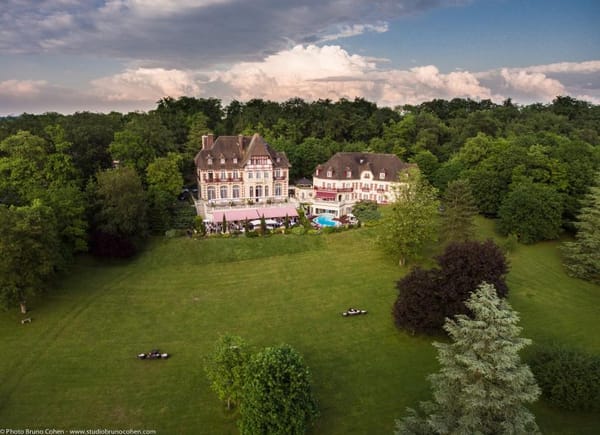 Le Château de la Tour Gouvieux ****, Hôtel 4*, France