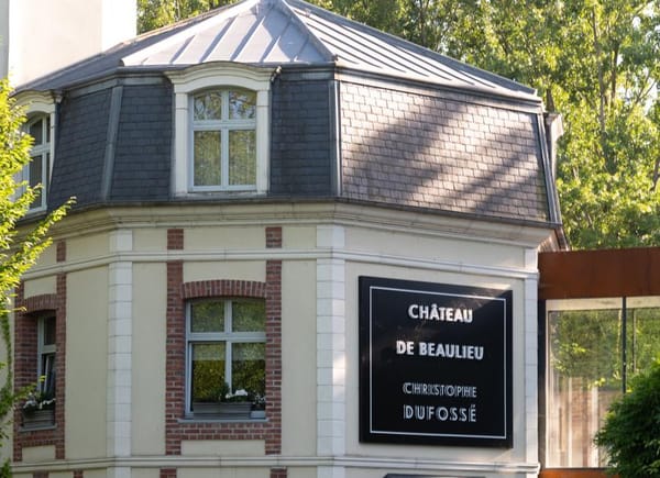 Château de Beaulieu ****, Château / Domaine, Busnes, France