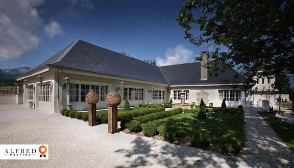 Domaine des Saints Pères, Château / Domaine, Montagnole, France